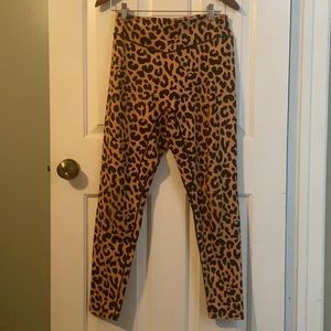 Balance Athletica XL King Cheetah Leggings